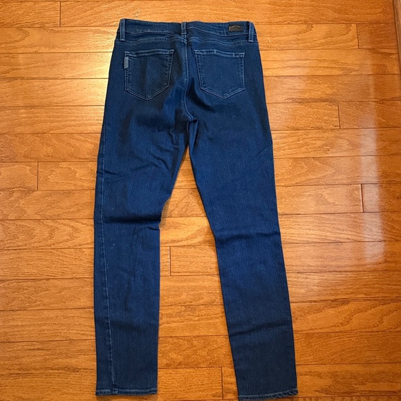 👖PAIGE: Dark Blue Skinny Jeans - Picture 6 of 9